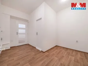 Prodej bytu 1+kk, Praha - Žižkov, Husitská, 29 m2
