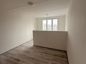 Pronájem bytu 2+1, Chomutov, Kamenná, 61 m2