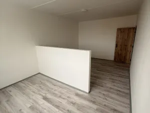 Pronájem bytu 2+1, Chomutov, Kamenná, 61 m2