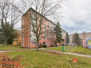 Prodej bytu 3+1, Plzeň - Skvrňany, Křimická, 68 m2