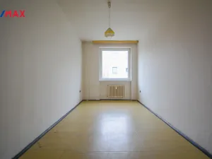 Prodej bytu 3+1, Pardubice - Ohrazenice, Marie Majerové, 74 m2