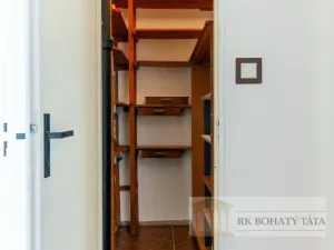 Prodej bytu 3+1, Praha - Černý Most, Trytova, 75 m2