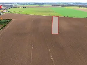 Prodej podílu 4/9 pole, Jičín, 14408 m2