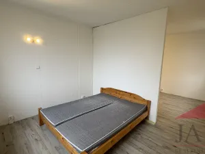 Prodej bytu 3+1, Sušice - Sušice II, Volšovská, 78 m2