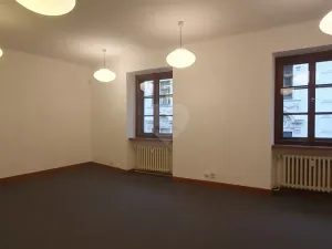 Pronájem kanceláře, Praha - Staré Město, Týnská, 122 m2