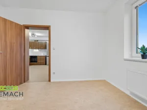 Pronájem bytu 3+kk, Náchod, Bartoňova, 82 m2