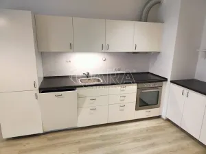 Pronájem bytu 1+kk, Praha - Letňany, Kadečkové, 38 m2