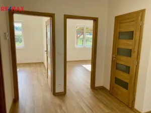 Pronájem rodinného domu, Mukařov - Srbín, Heřmánková, 127 m2