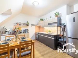 Pronájem bytu 2+kk, Znojmo, Sokolská, 68 m2