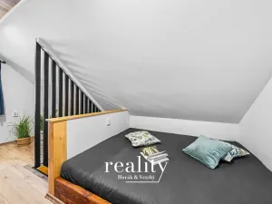 Prodej vícegeneračního domu, Perná, 205 m2