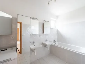 Pronájem bytu 3+kk, Horoměřice, K Vodárně, 75 m2