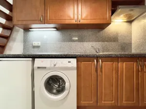 Pronájem bytu 1+kk, Praha - Vysočany, Freyova, 17 m2