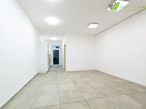 Pronájem bytu 3+kk, Dubňany, Komenského, 68 m2