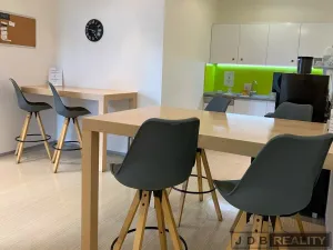 Pronájem kanceláře, Praha - Nusle, Na strži, 75 m2