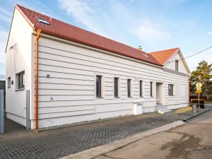 Prodej bytu 4+kk, Přísnotice, Žabčická, 104 m2