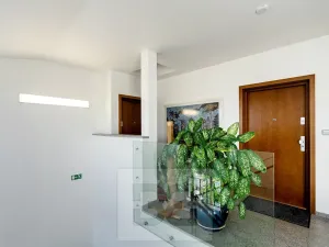 Prodej bytu 4+kk, Průhonice, Uhříněveská, 126 m2