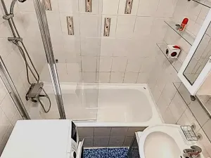 Prodej bytu 3+1, Praha - Letňany, Dobratická, 68 m2