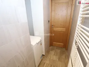 Pronájem bytu 3+1, Cheb, Hradební, 52 m2