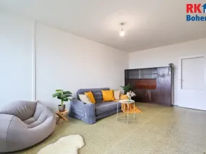 Pronájem bytu 3+1, Praha - Kobylisy, Šiškova, 68 m2