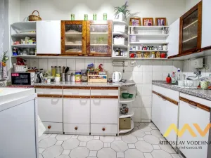 Pronájem bytu 2+1, Hradec Králové, Střelecká, 62 m2