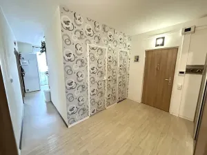 Prodej bytu 3+1, Hradec Králové, třída Edvarda Beneše, 99 m2