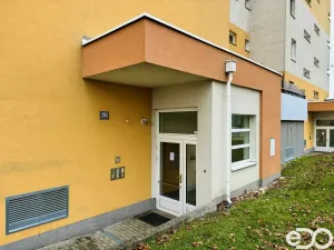 Pronájem bytu 3+kk, Praha, Hornoměcholupská, 65 m2