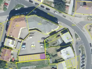 Prodej garáže, Karlovy Vary, 33 m2