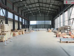 Pronájem kanceláře, Olomouc - Chválkovice, Libušina, 1733 m2