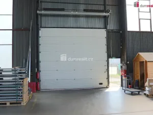 Pronájem kanceláře, Olomouc - Chválkovice, Libušina, 1733 m2