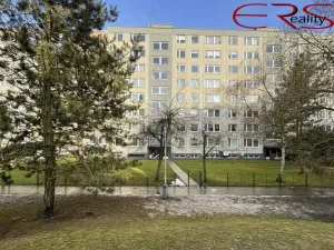 Prodej bytu 3+1, Praha - Hlubočepy, Lamačova, 62 m2