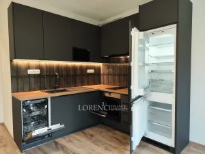 Pronájem bytu 1+kk, Praha - Letňany, Letovská, 37 m2