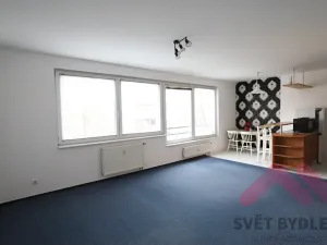 Pronájem bytu 1+kk, Praha - Vysočany, bratří Dohalských, 42 m2