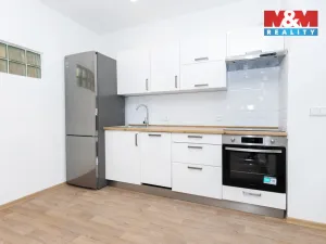 Pronájem rodinného domu, Pardubice - Bílé Předměstí, Husova, 70 m2