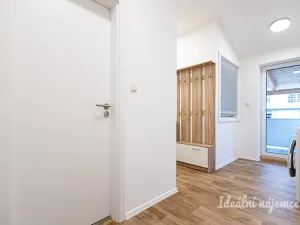 Pronájem bytu 2+kk, Praha - Čakovice, Cukrovarská, 50 m2