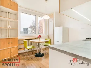 Pronájem bytu 1+1, Brno - Řečkovice, Renčova, 41 m2