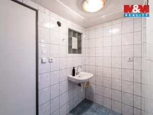 Pronájem výrobních prostor, Měřín, 454 m2
