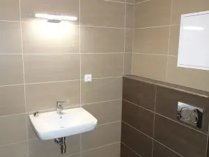 Pronájem bytu 1+kk, Pardubice - Zelené Předměstí, Bratranců Veverkových, 33 m2