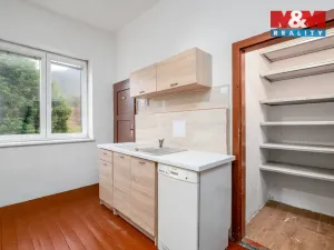 Prodej bytu 3+1, Trmice - Koštov, 67 m2