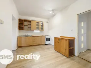 Prodej rodinného domu, Bochoř, Přerovská, 395 m2