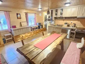 Prodej rodinného domu, Hřensko, 200 m2