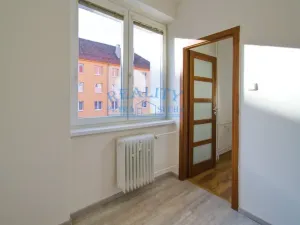 Pronájem bytu 3+kk, Roudnice nad Labem, třída T. G. Masaryka, 48 m2