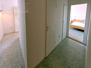 Pronájem bytu 1+1, Králův Dvůr - Počaply, Plzeňská, 37 m2