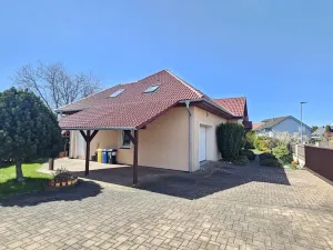 Prodej rodinného domu, Modletice, 261 m2