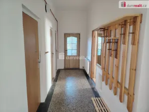 Pronájem bytu 3+1, Děčín - Děčín II-Nové Město, Purkyňova, 106 m2