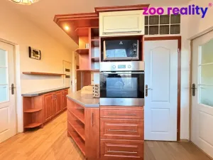 Prodej bytu 4+1, Kadaň, Husova, 78 m2