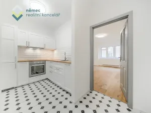 Pronájem bytu 1+1, Praha - Vysočany, Kolbenova, 35 m2