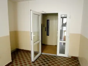 Pronájem bytu 1+1, Lovosice, Vodní, 38 m2