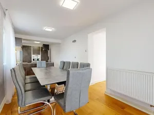 Prodej rodinného domu, Praha - Pitkovice, Žampiónová, 197 m2