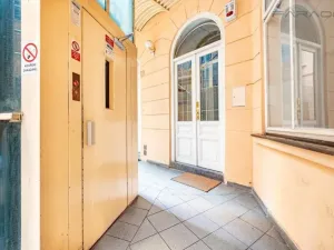 Prodej bytu 4+kk, Praha - Staré Město, Smetanovo nábřeží, 142 m2