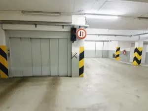 Pronájem komerční nemovitosti, Praha, Táborská, 375 m2